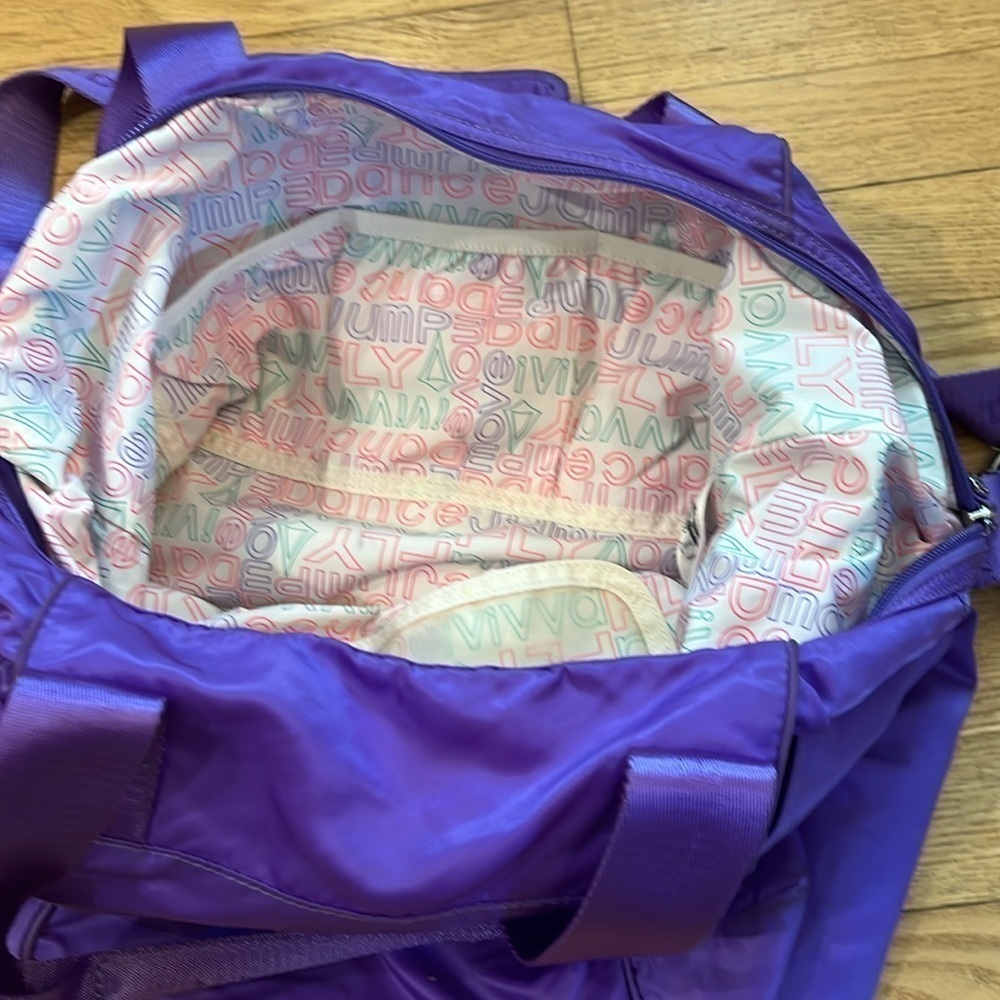 Ivivva by Lululemon Shake It Up Tote Bag limited edition Disney purple - Picture 11 of 11